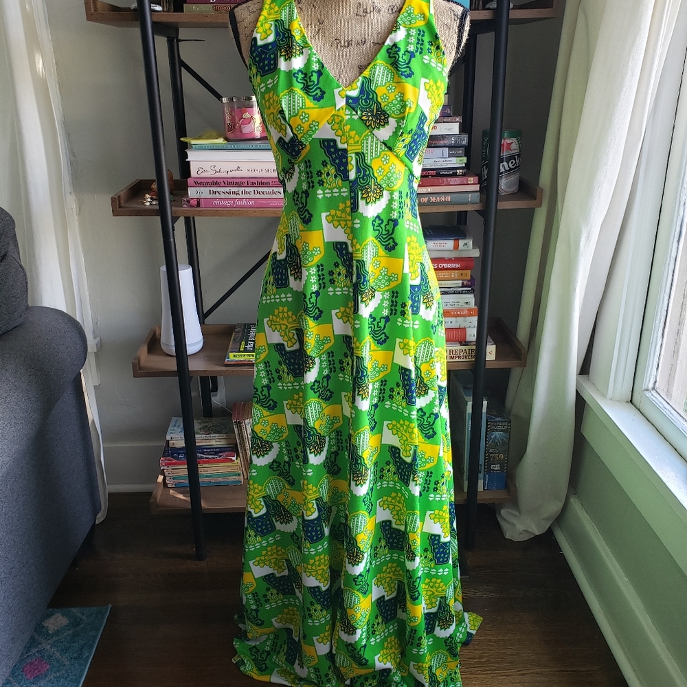Vintage 1960s 1970s Green Yellow Patterned Maxi Dress w Jacket